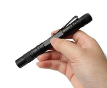Load image into Gallery viewer, Mach5ive UV Resin-Curing Flashlight - 395-405nm - Mach5ive